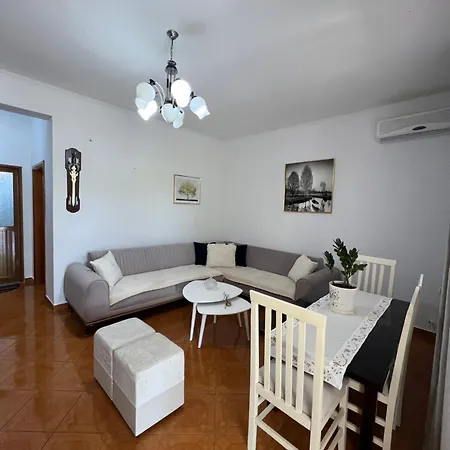 Familystay Orikum Сasa de vacaciones *