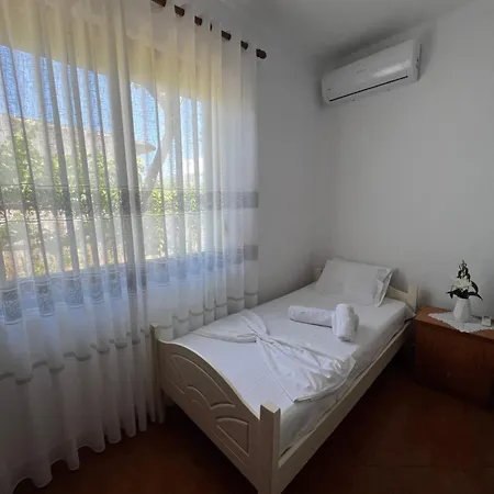 Familystay Orikum Vakantiehuis Polisi i Vogel